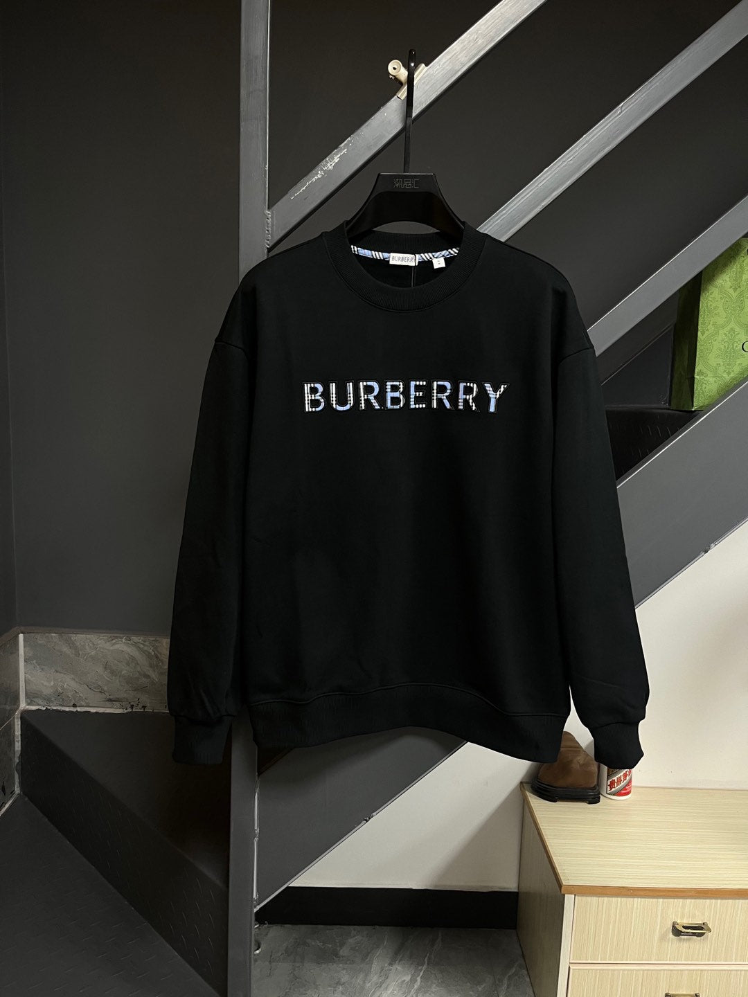 Classic Fashion Sweater-1046
