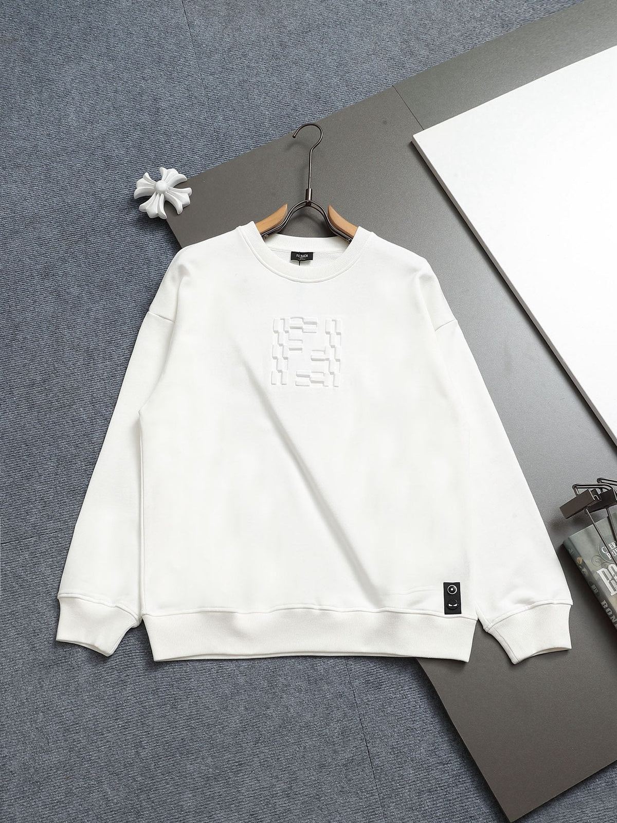 Classic Fashion Sweater-1047