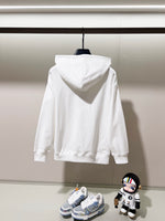 Classic Fit Hoodie-1073