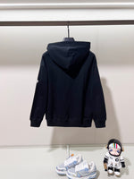 Classic Fit Hoodie-1076