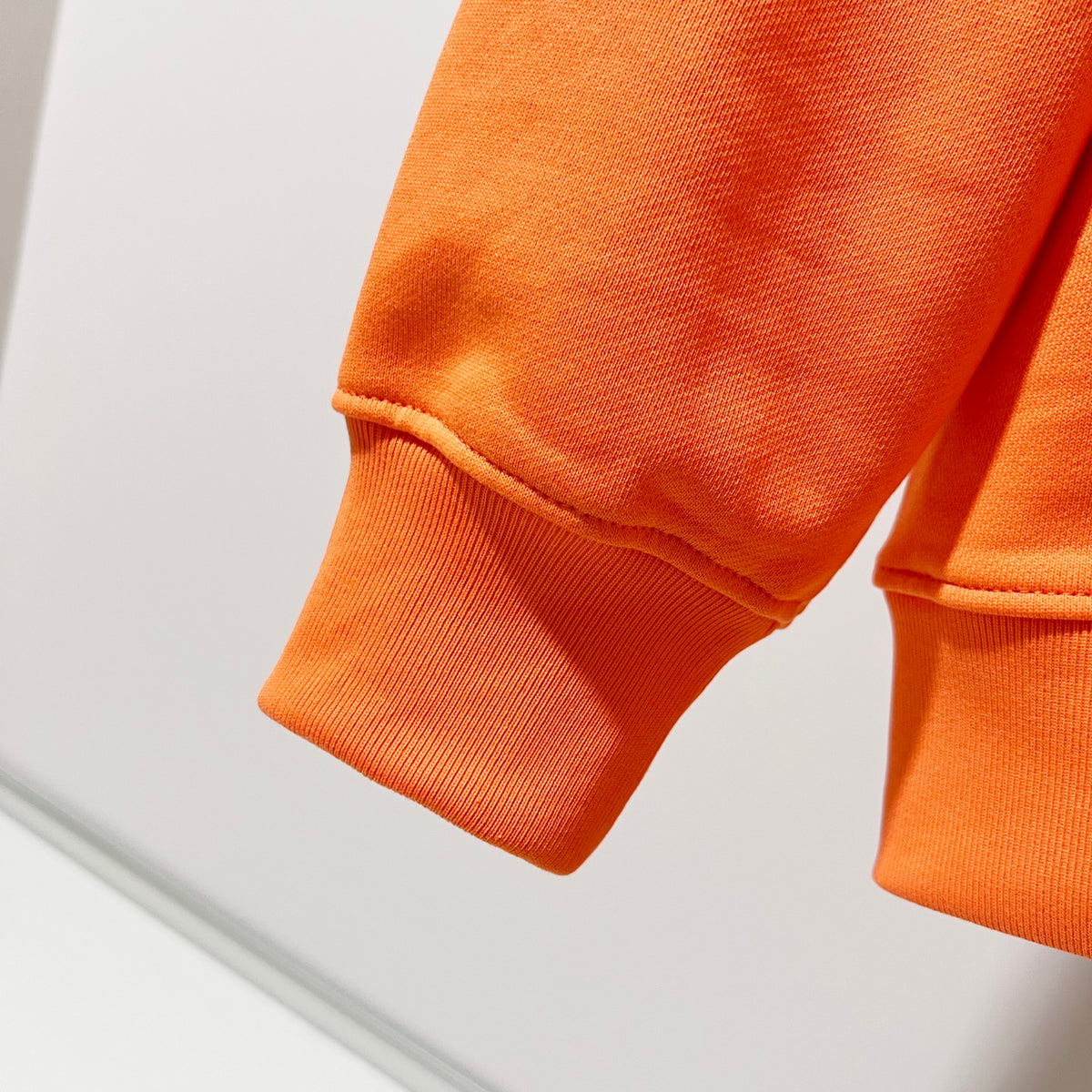 Classic Fit Hoodie-1089