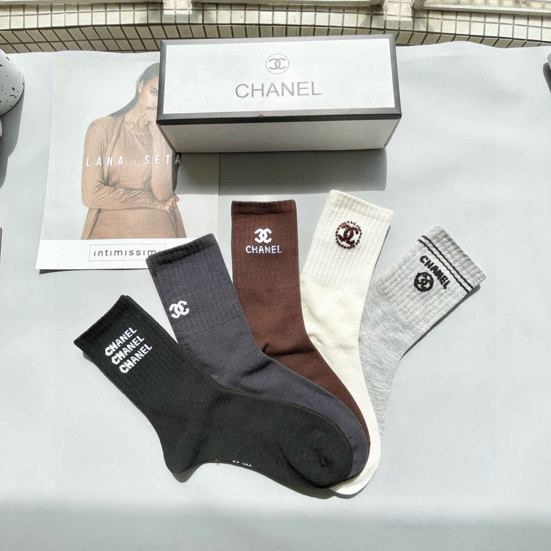 5-Pair Comfort Socks Set (1 BOX)-1