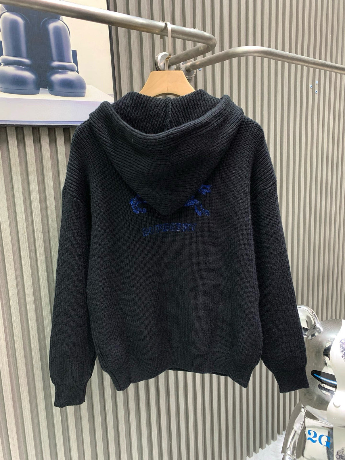 Classic Fashion Sweater-1084