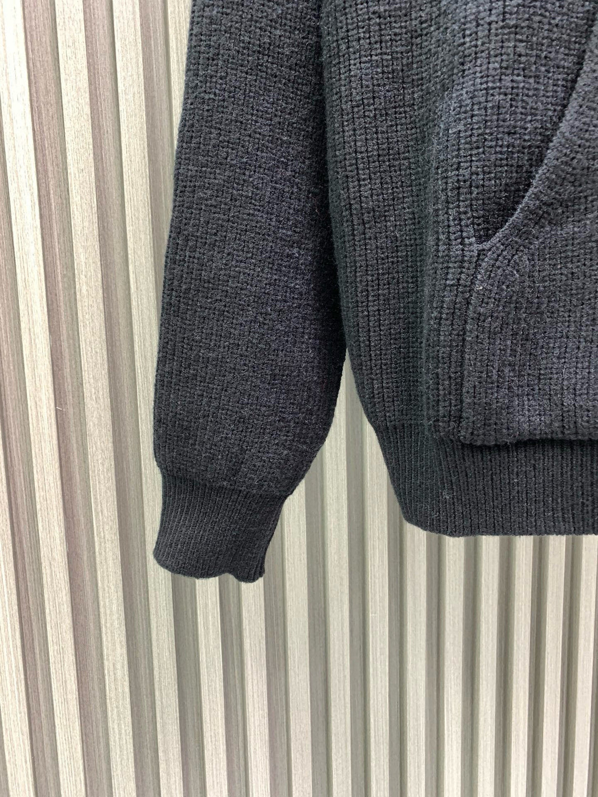 Classic Fashion Sweater-1084