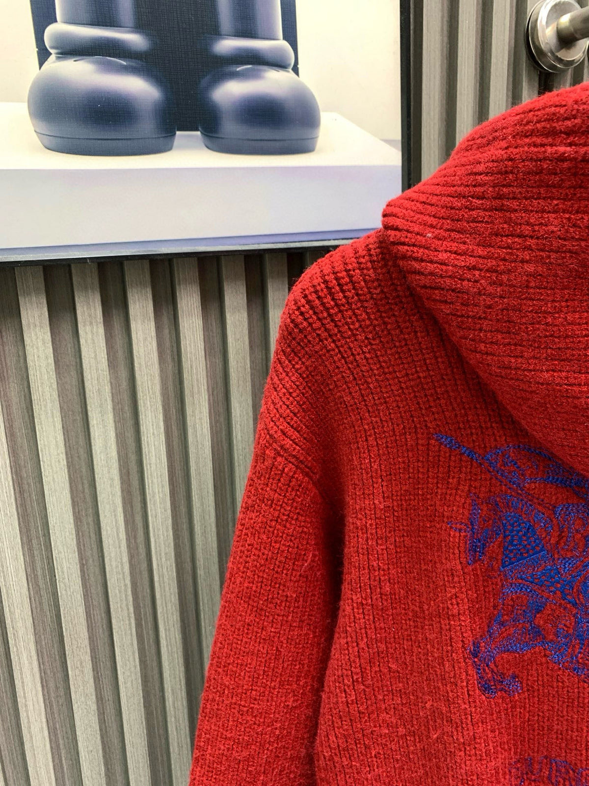 Classic Fashion Sweater-1084