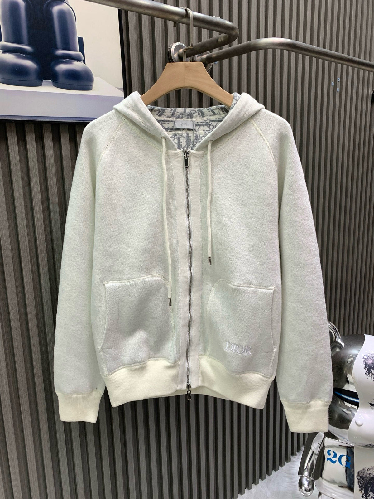Classic Fashion Sweater-1083