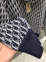 Classic Fashion Sweater-1083