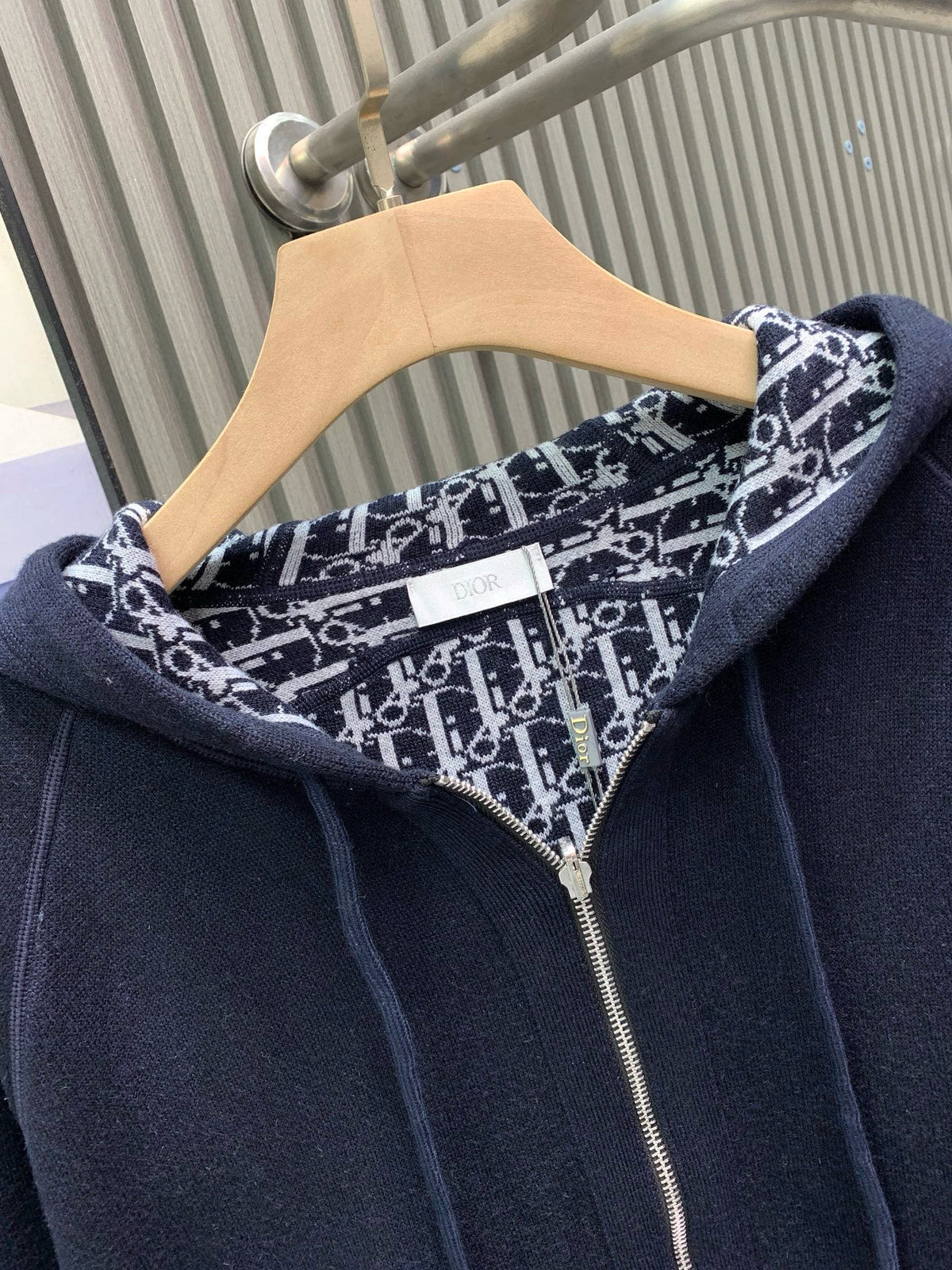 Classic Fashion Sweater-1083