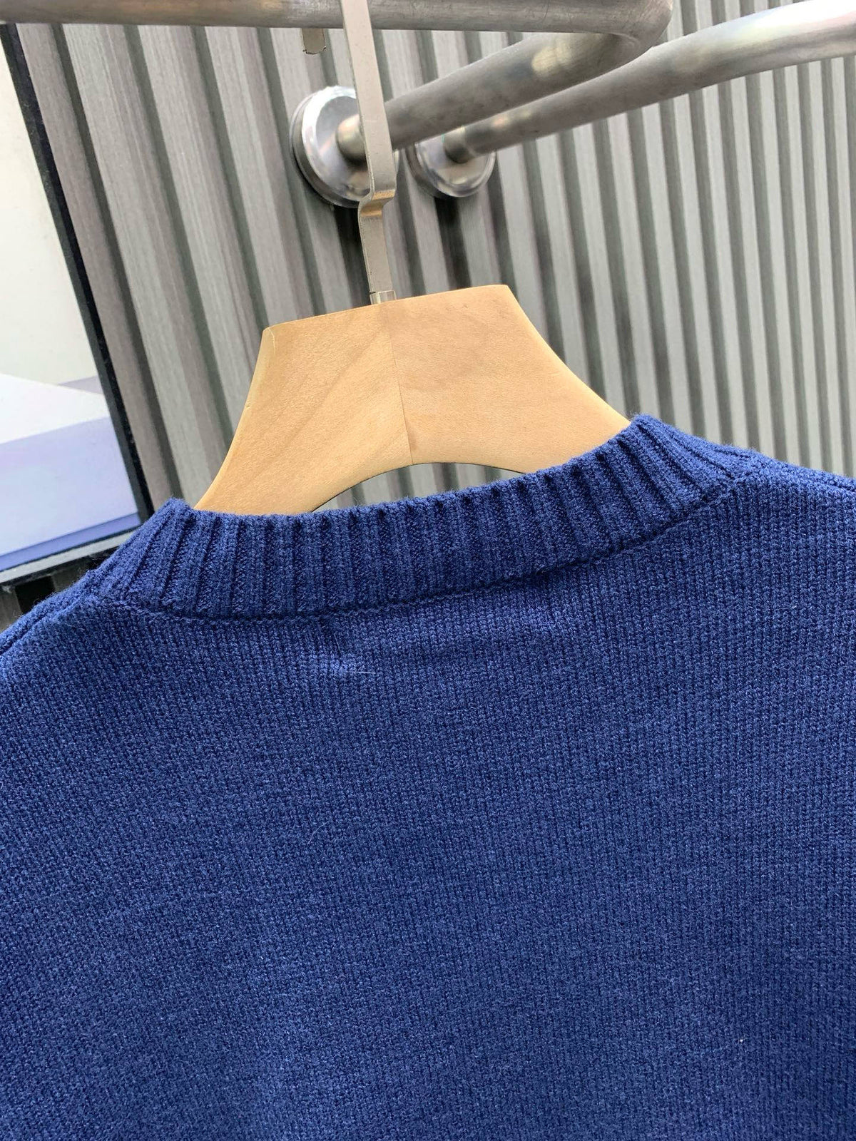 Classic Fashion Sweater-1081