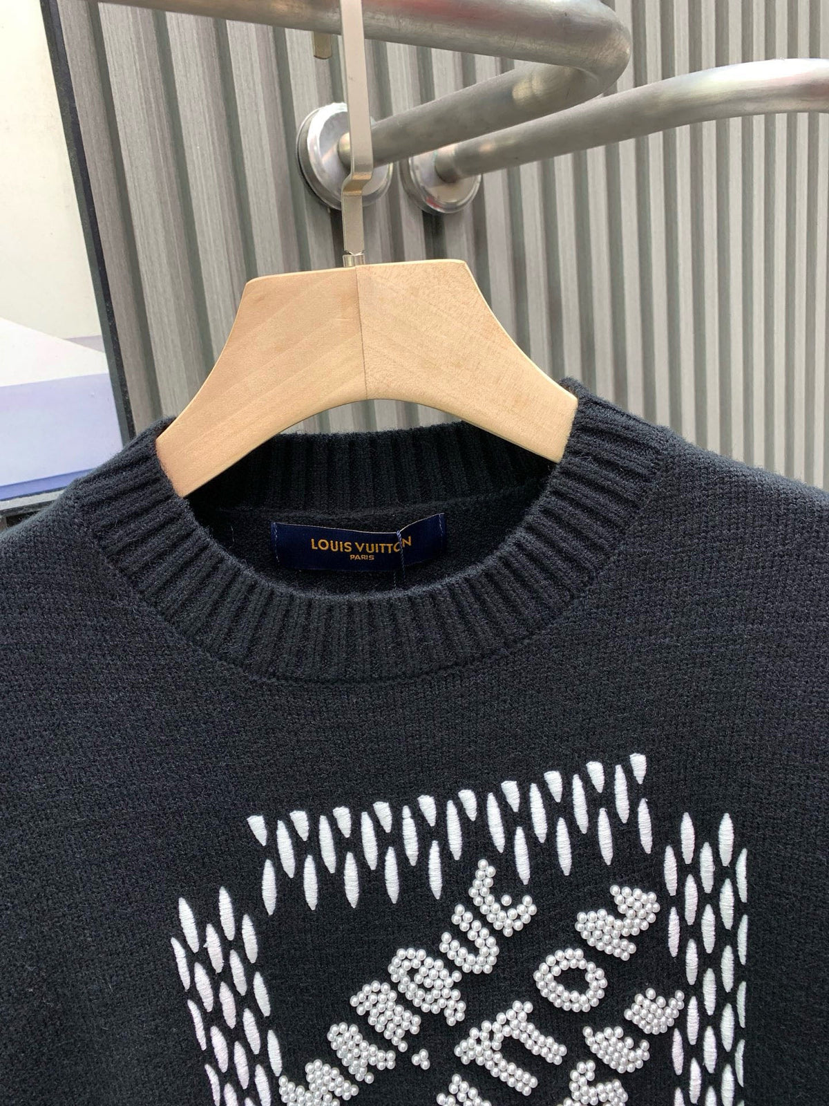 Classic Fashion Sweater-1081