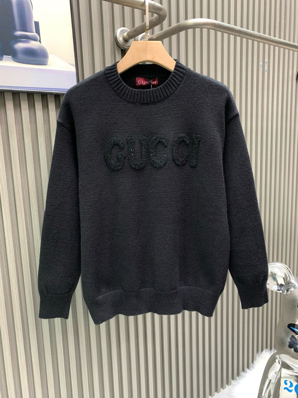 Classic Fashion Sweater-1080