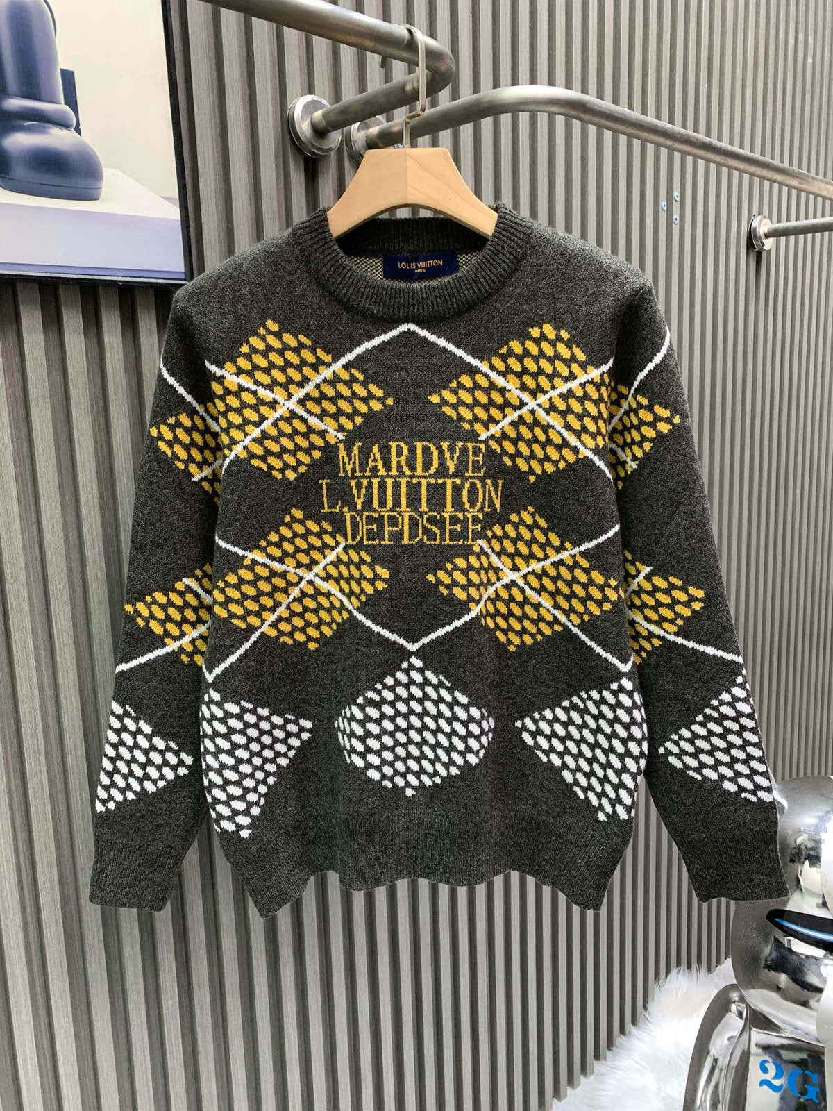Classic Fashion Sweater-1078