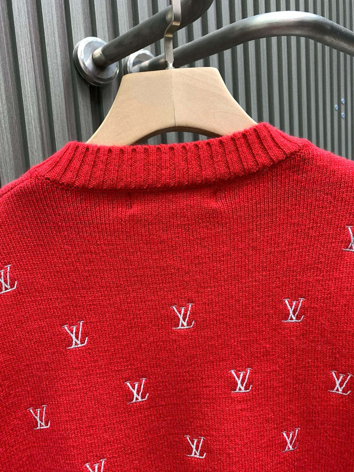 Classic Fashion Sweater-1076