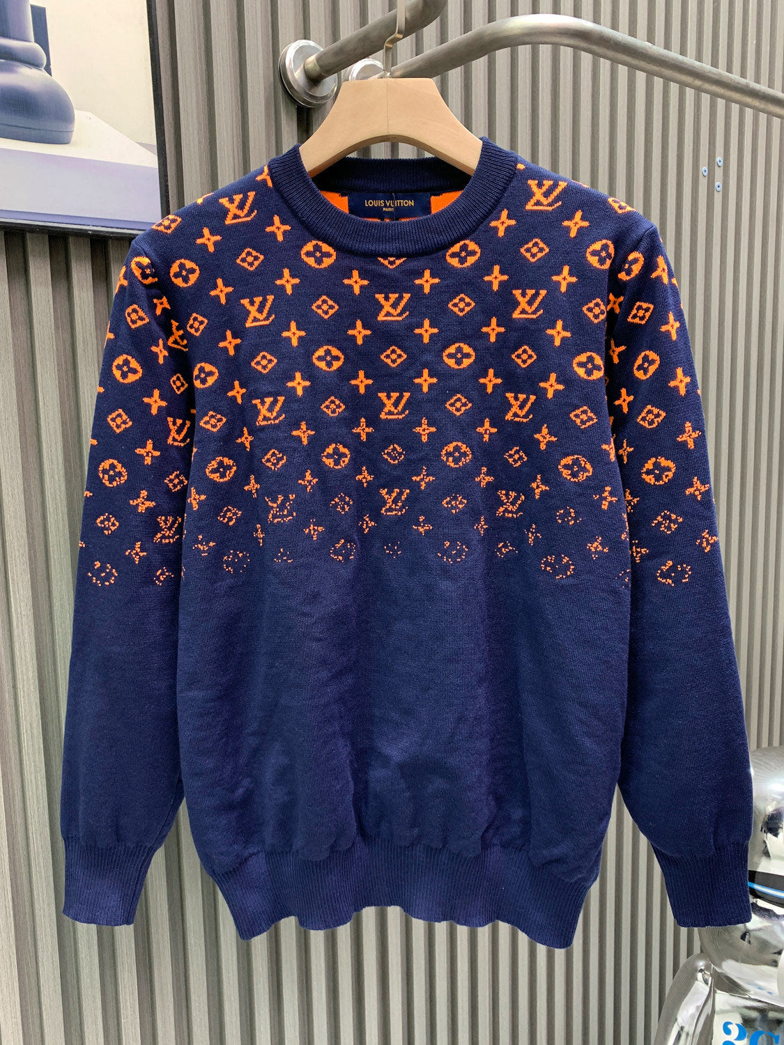 Classic Fashion Sweater-1075
