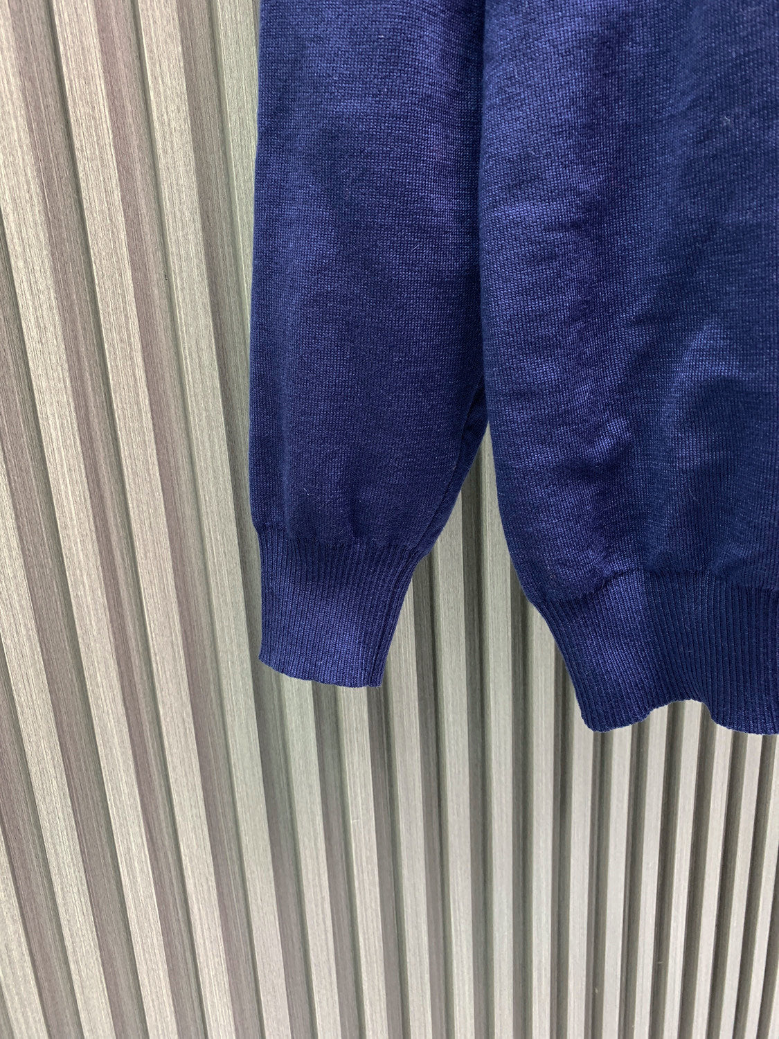 Classic Fashion Sweater-1075