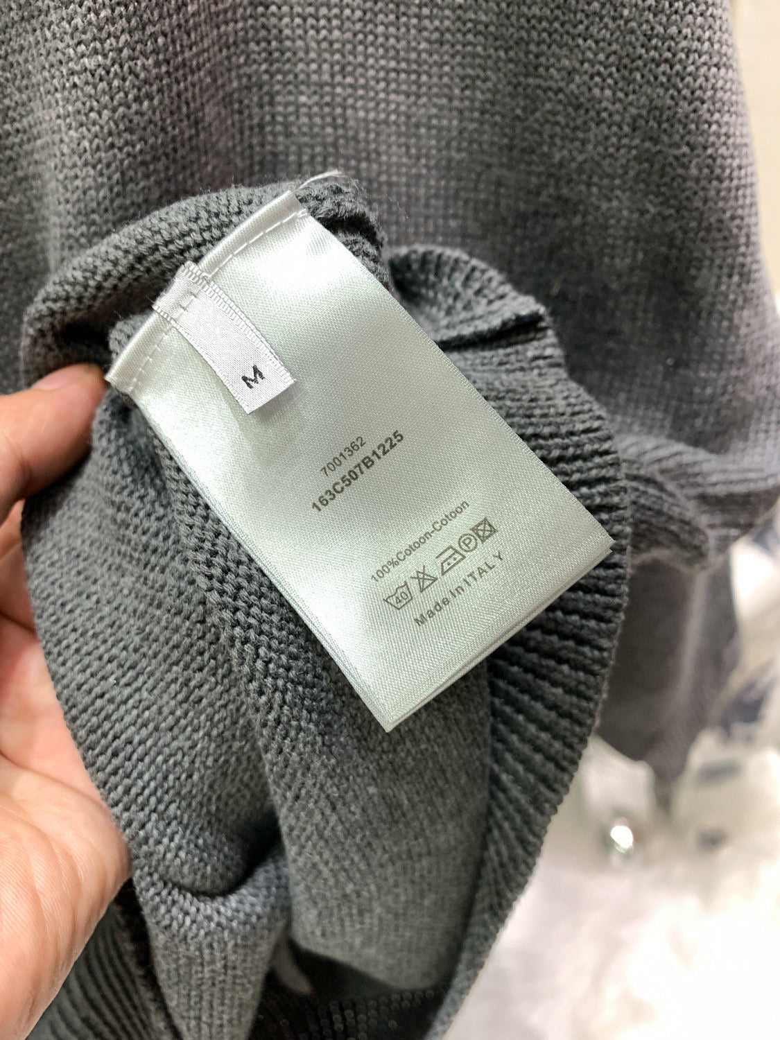 Classic Fashion Sweater-1074