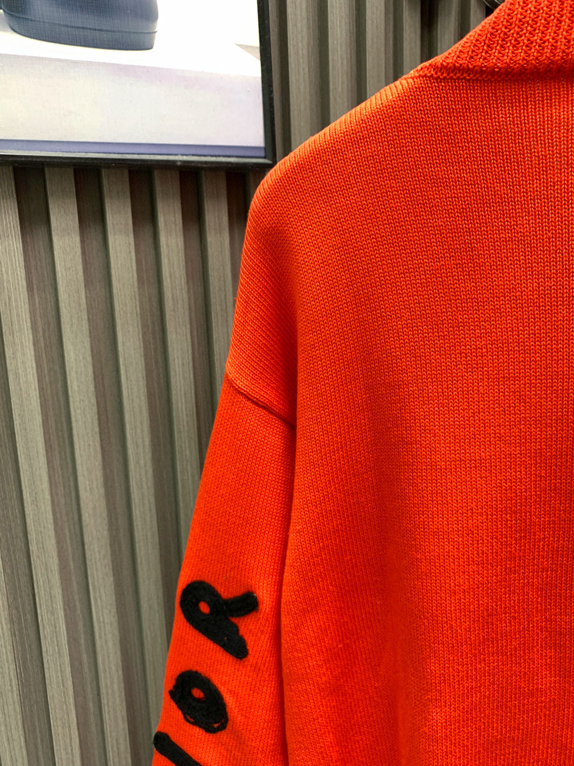Classic Fashion Sweater-1074