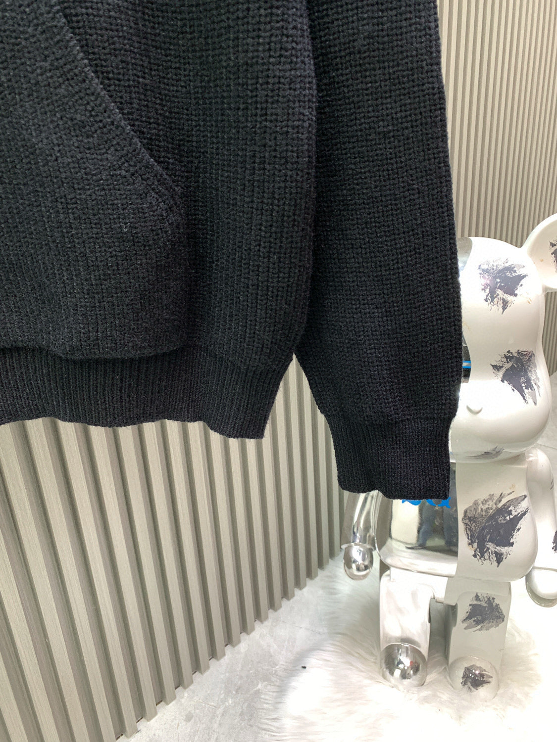 Classic Fashion Sweater-1073