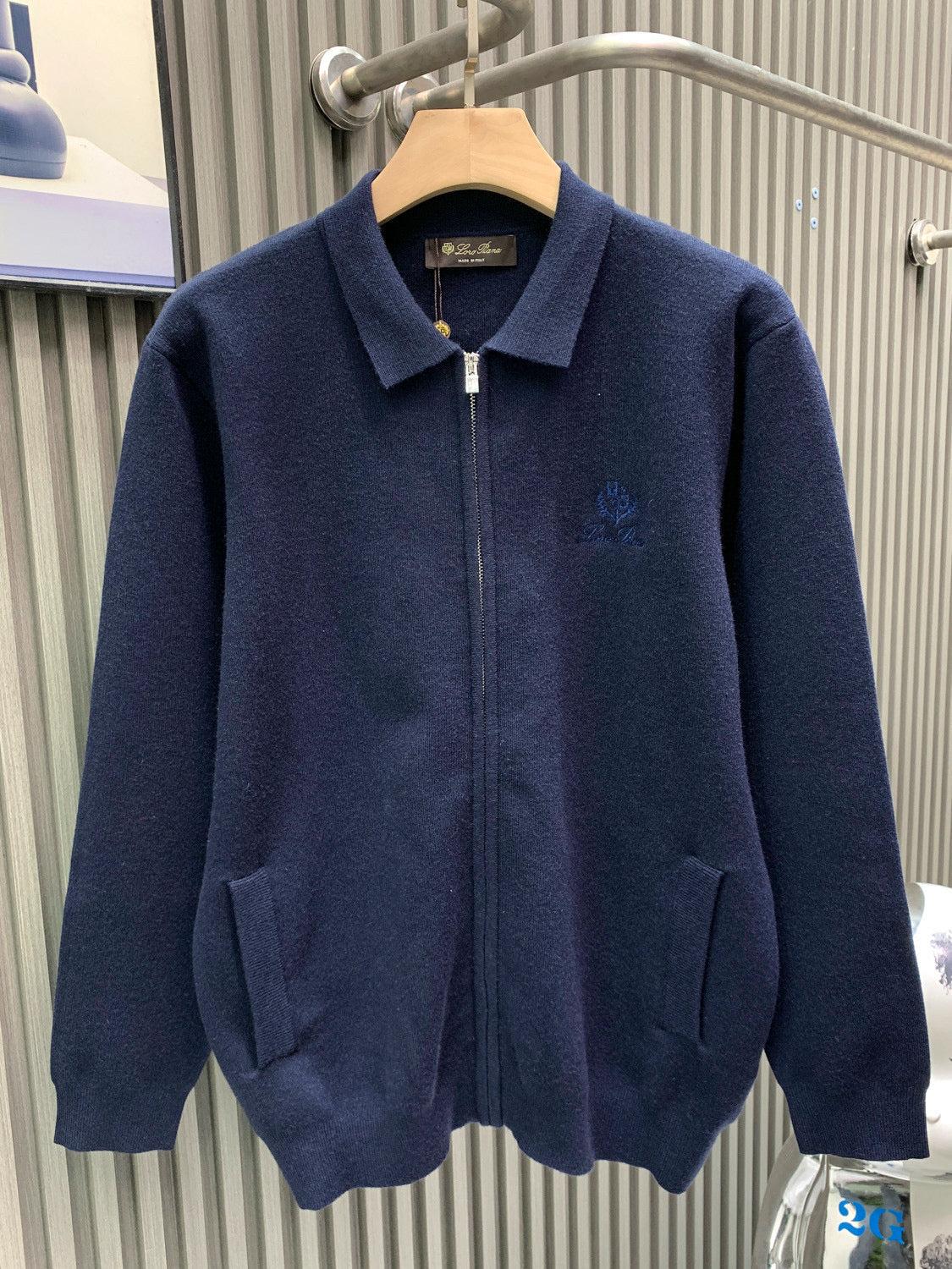 Classic Fashion Sweater-1072