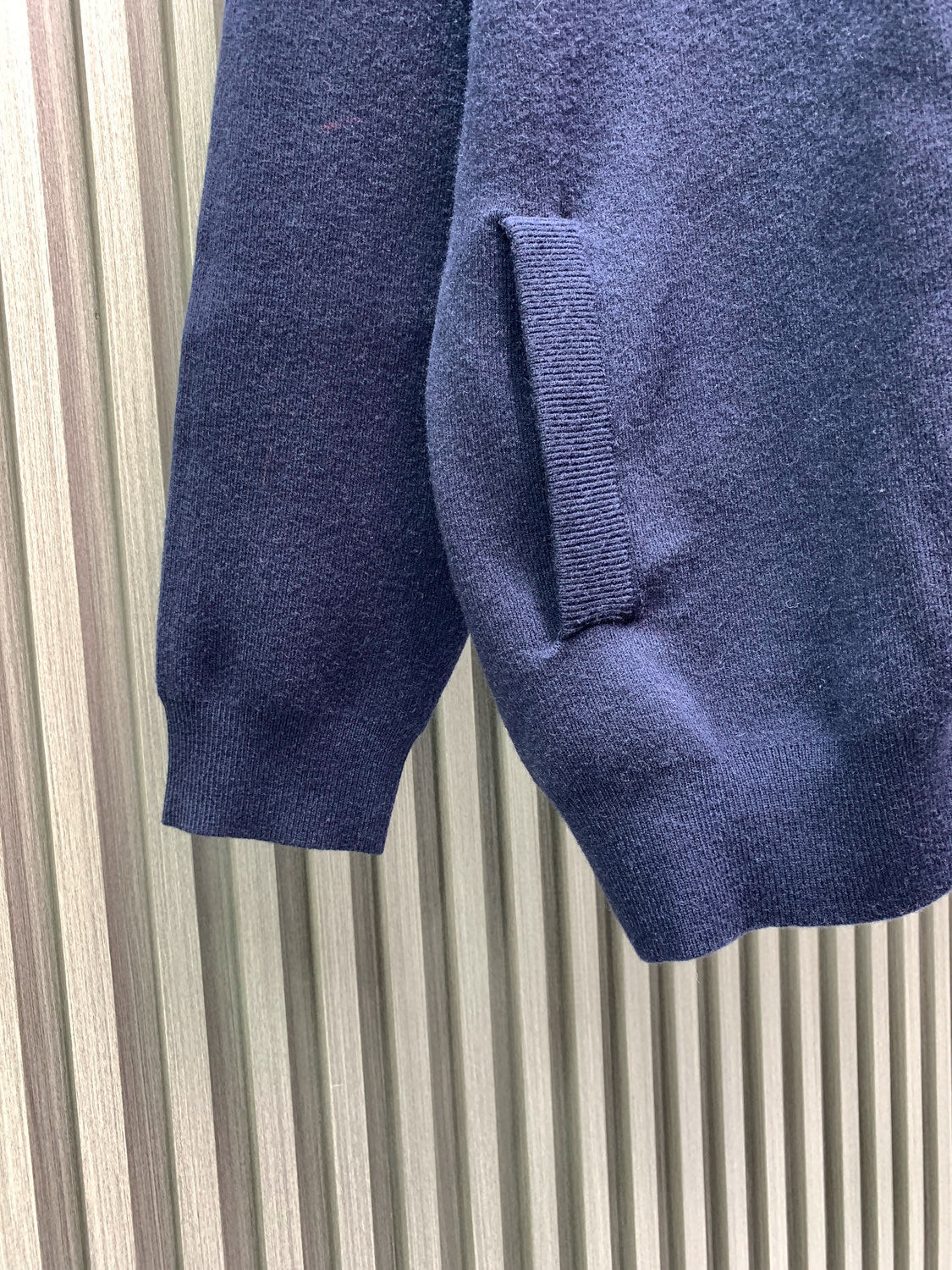 Classic Fashion Sweater-1072