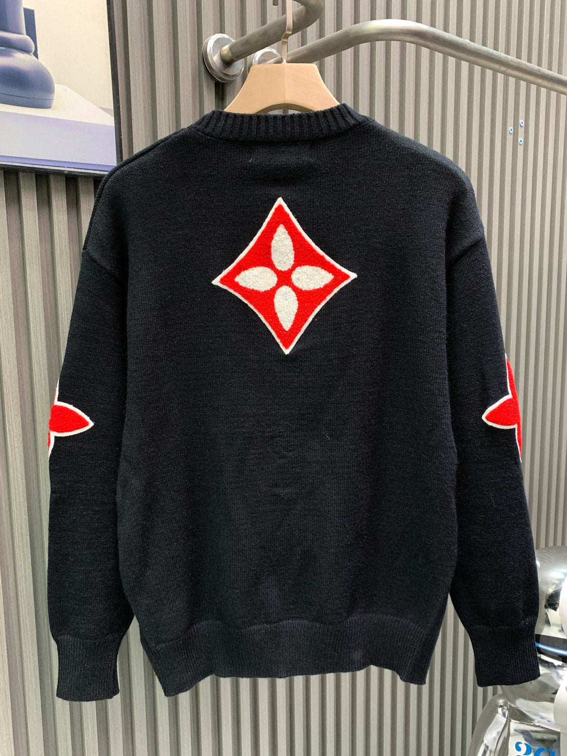 Classic Fashion Sweater-1071