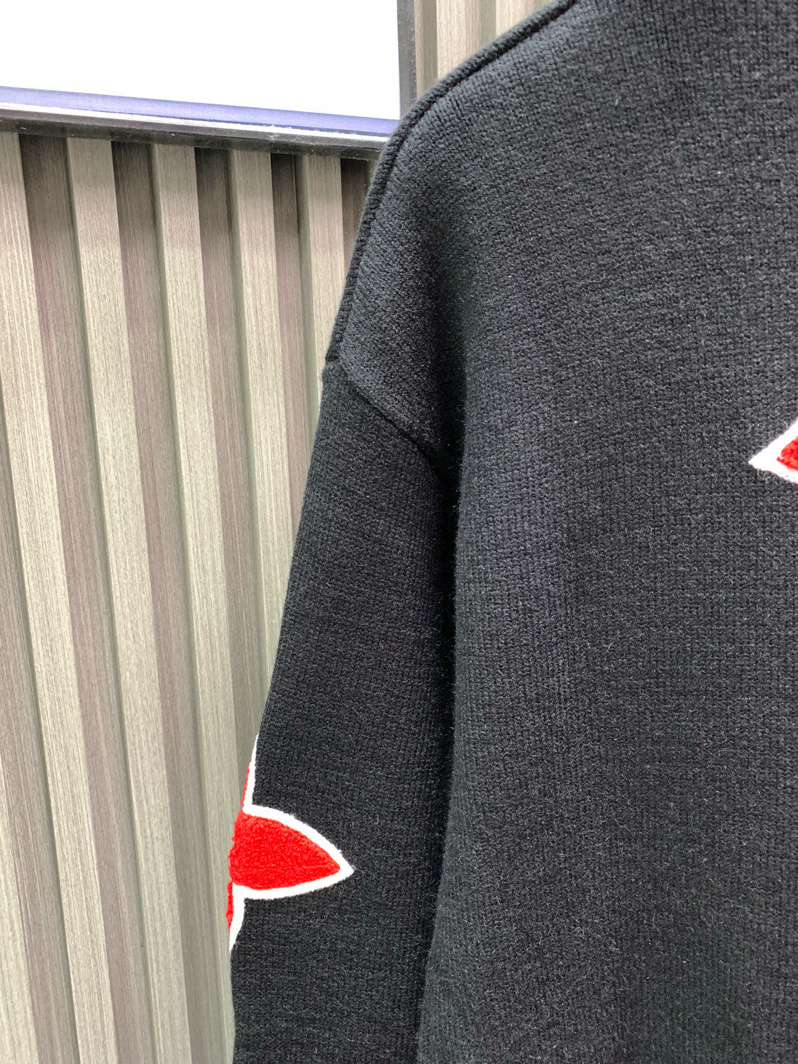 Classic Fashion Sweater-1071