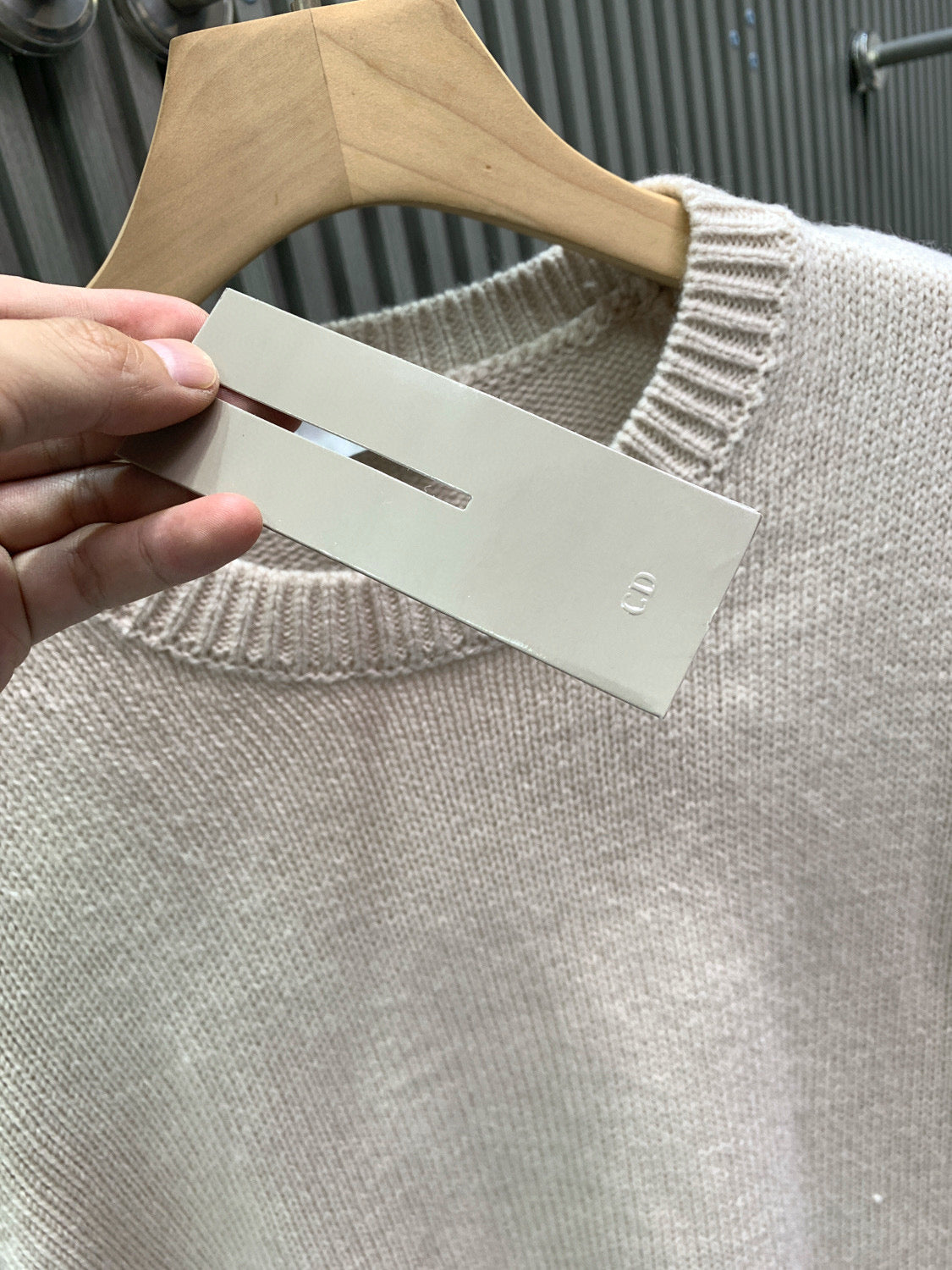 Classic Fashion Sweater-1069