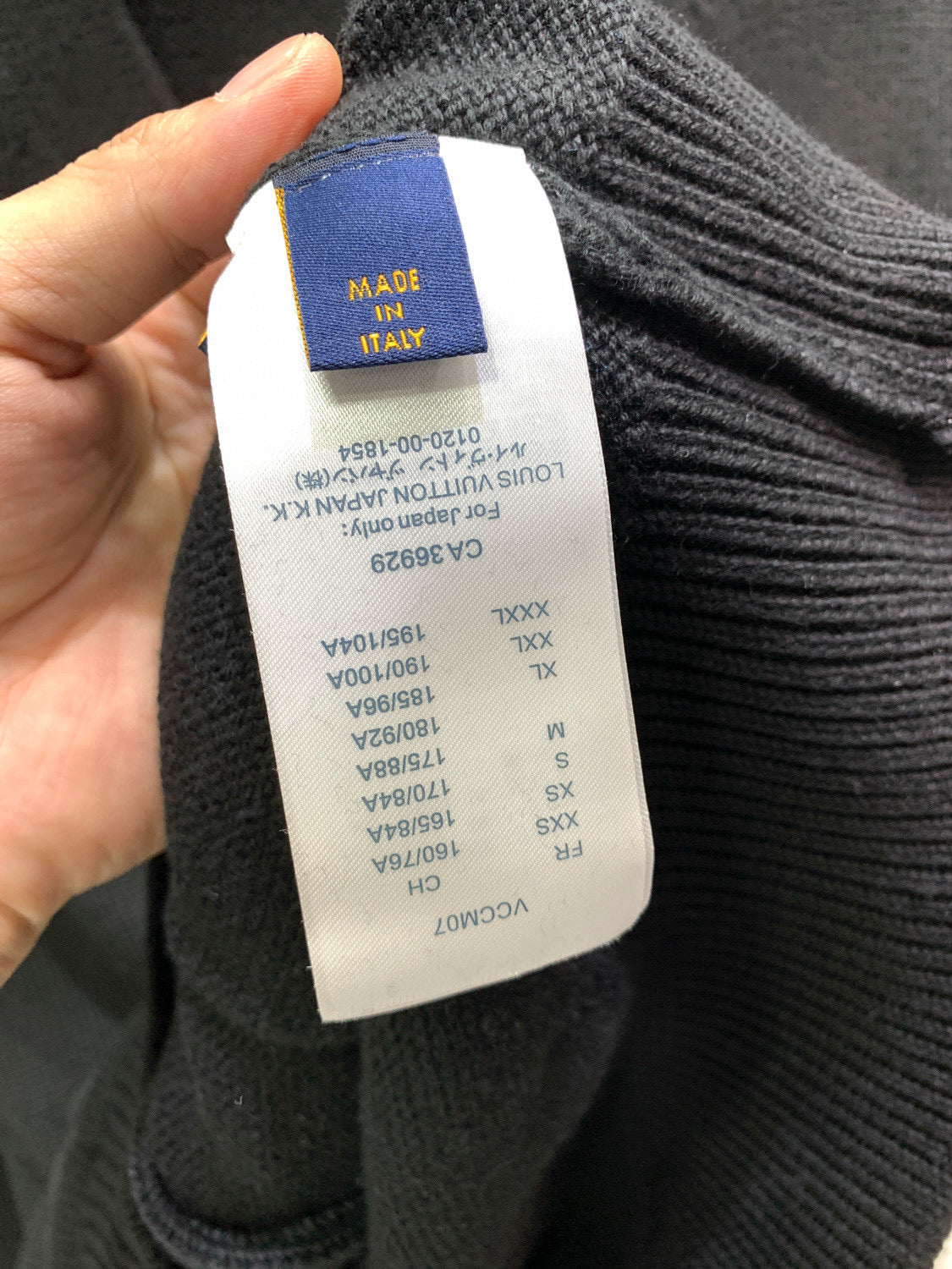 Classic Fashion Sweater-1068