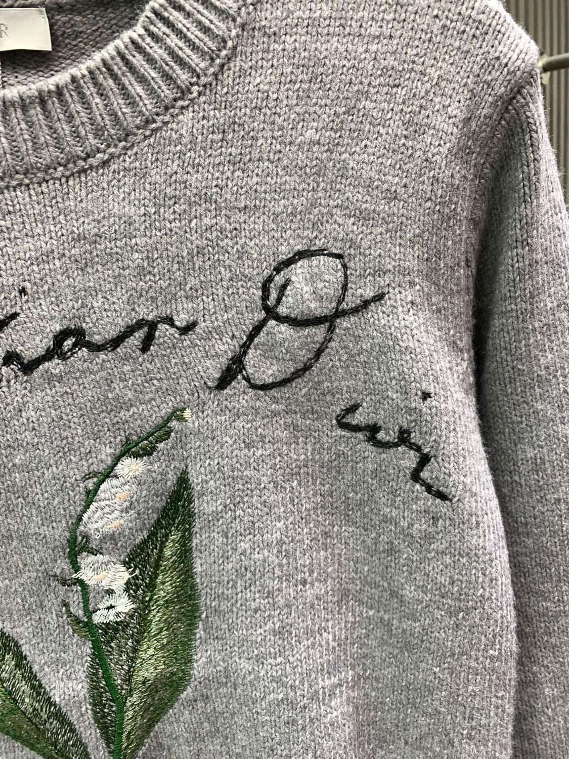 Classic Fashion Sweater-1067