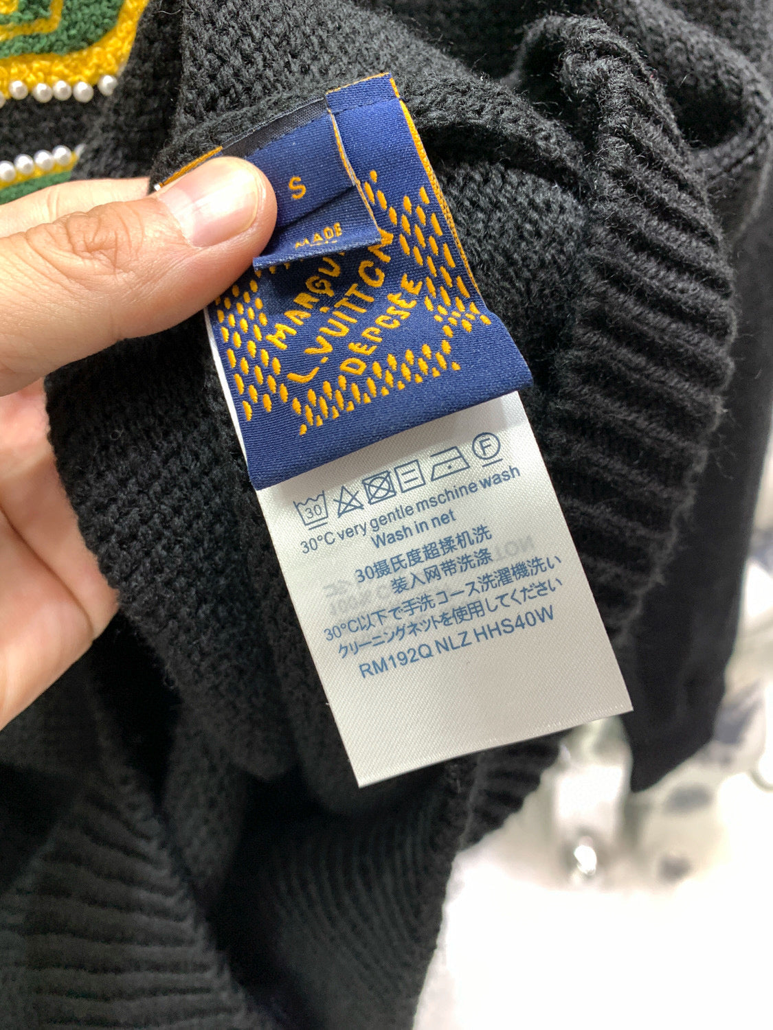 Classic Fashion Sweater-1066