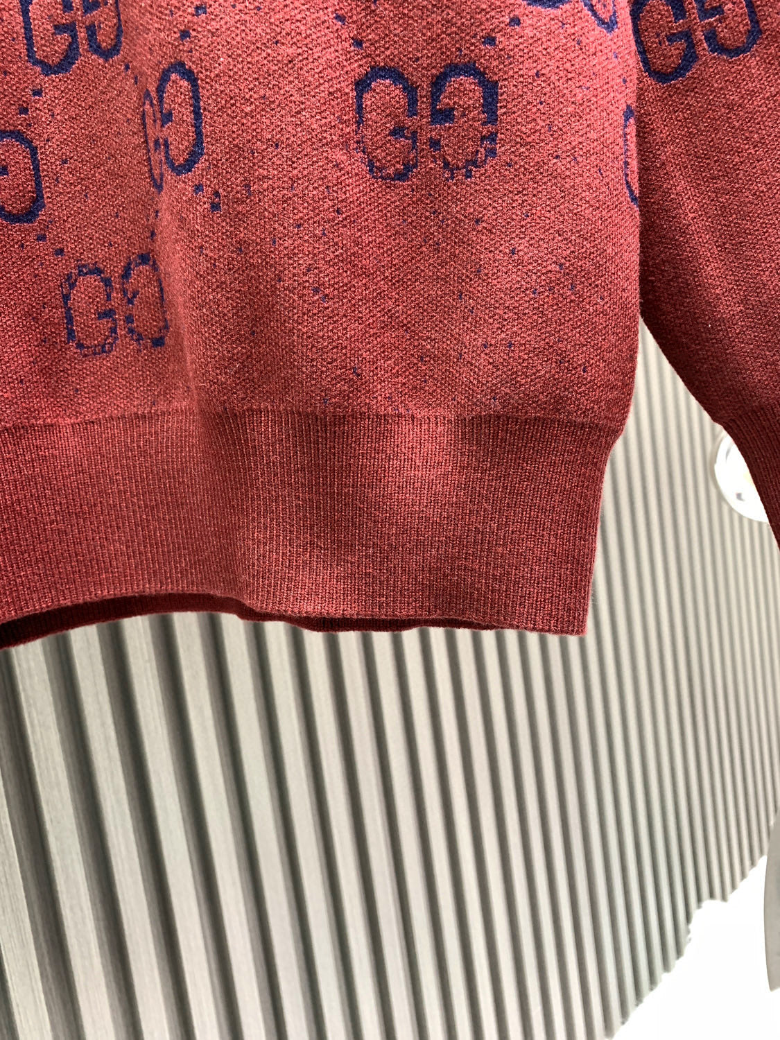 Classic Fashion Sweater-1063