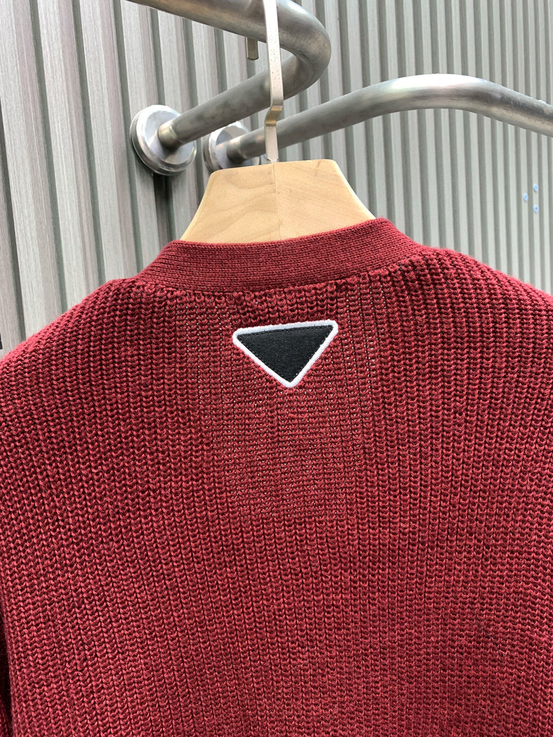 Classic Fashion Sweater-1061