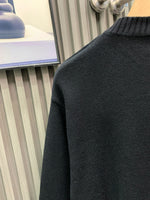 Classic Fashion Sweater-1060
