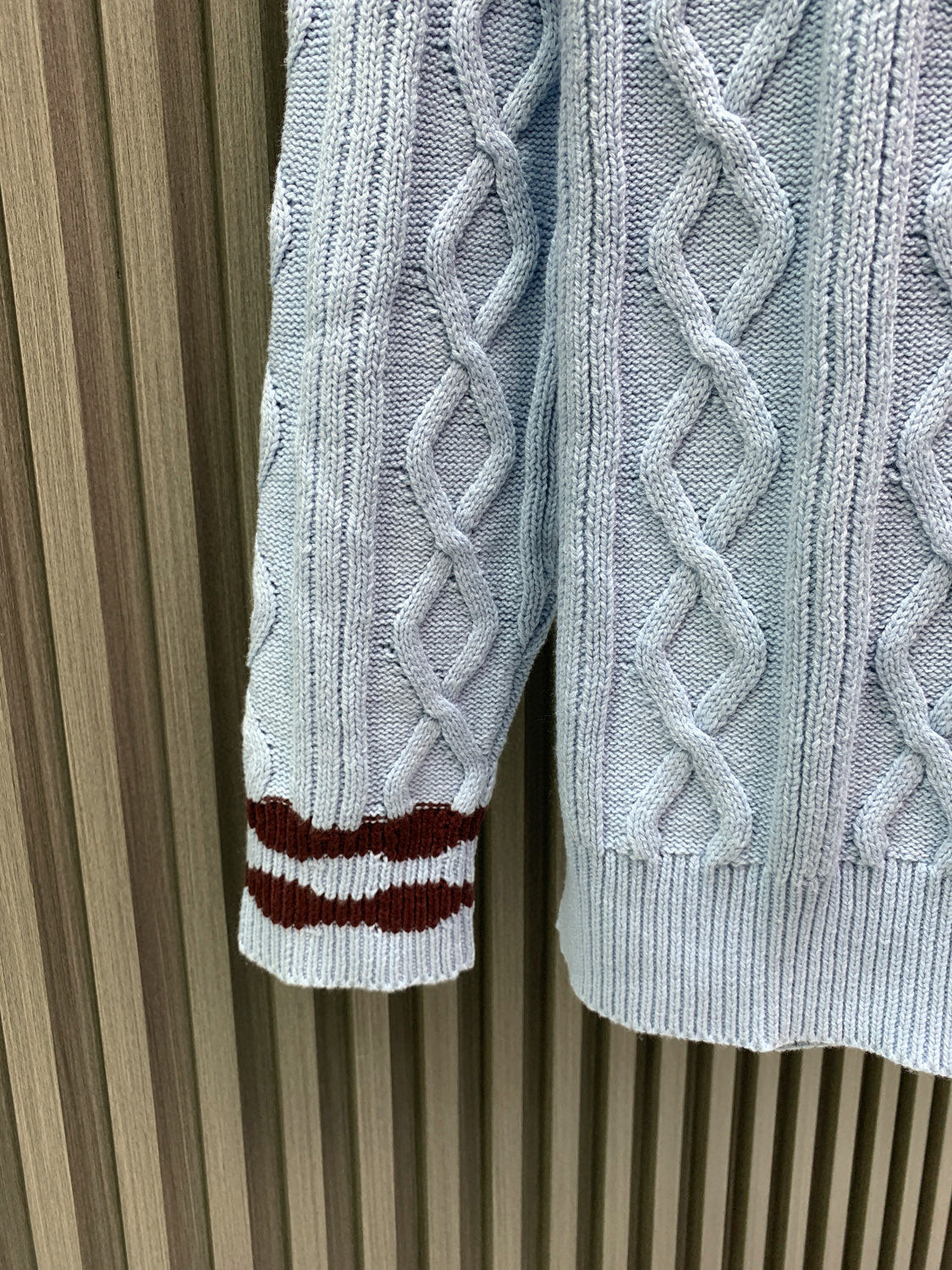 Classic Fashion Sweater-1059