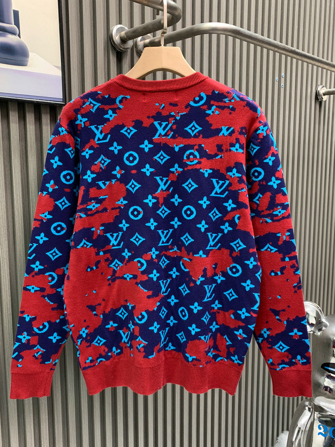 Classic Fashion Sweater-1056