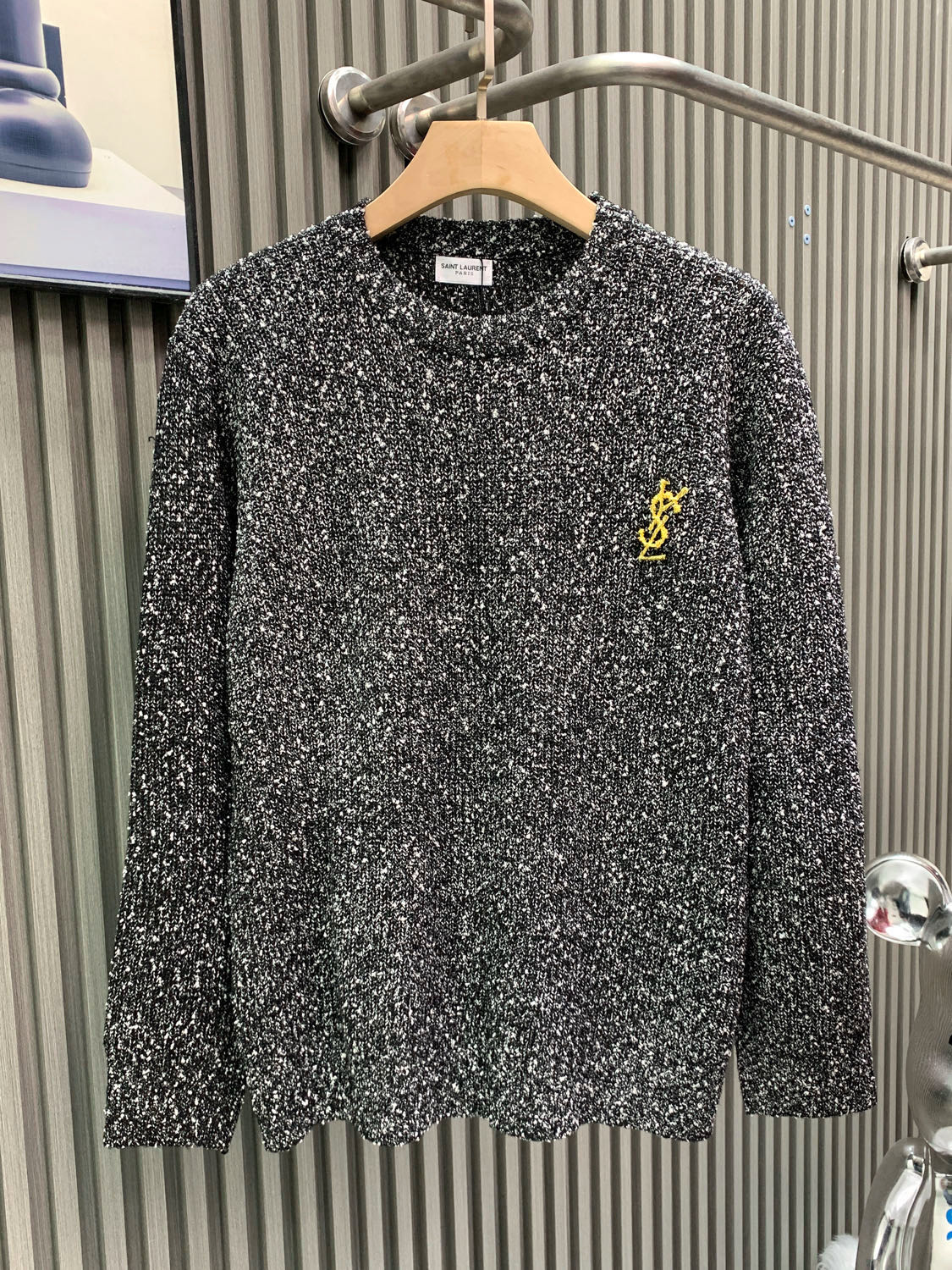 Classic Fashion Sweater-1055