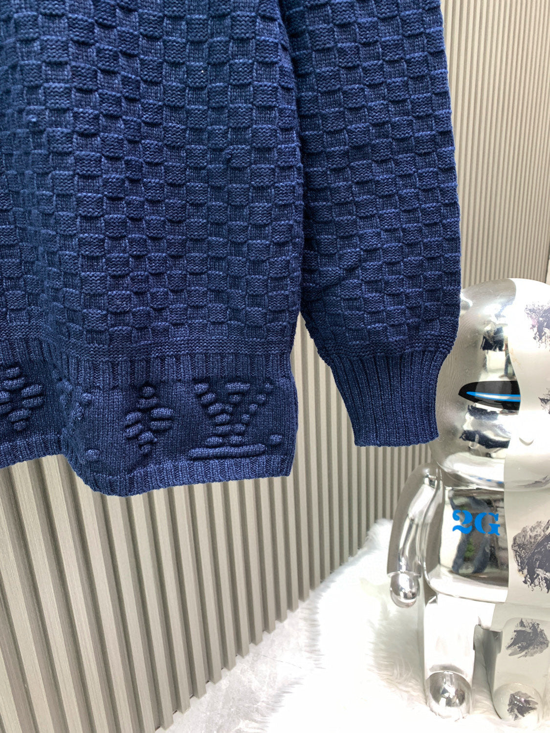 Classic Fashion Sweater-1053