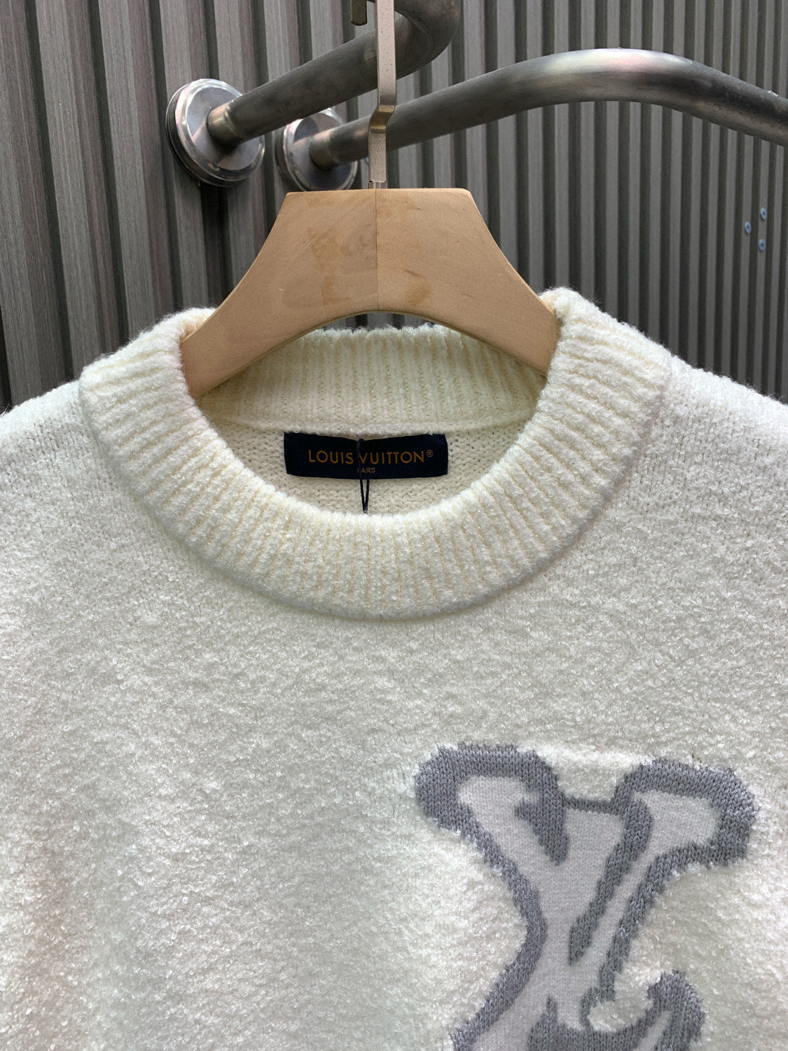 Classic Fashion Sweater-1051