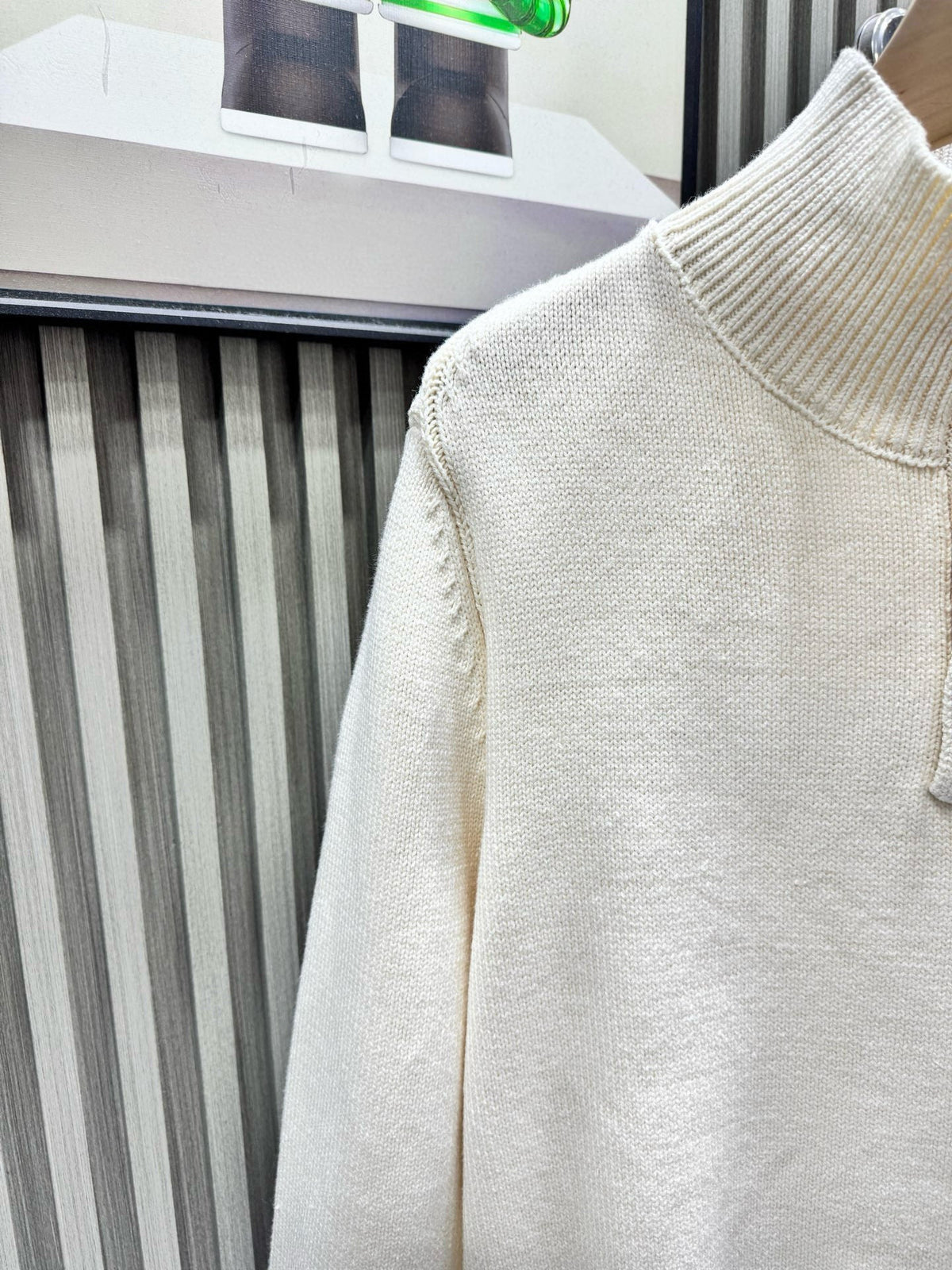 Classic Fashion Sweater-1086