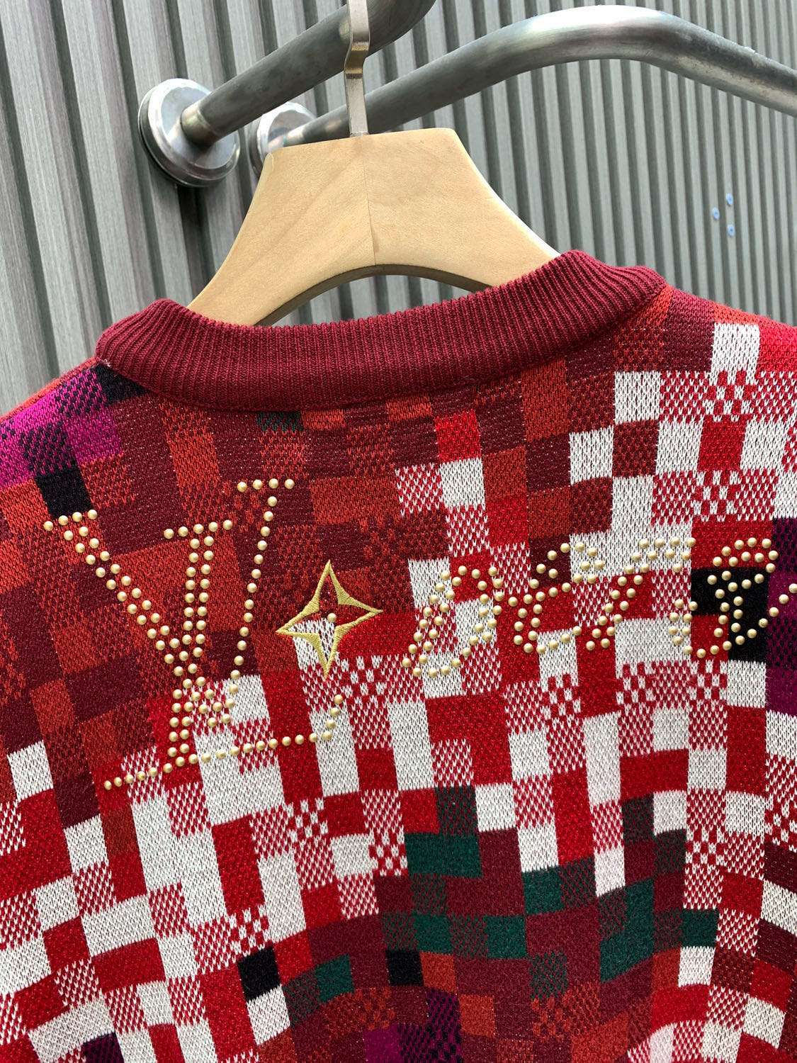 Classic Fashion Sweater-1090