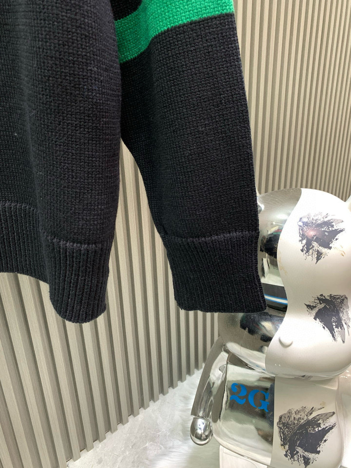Classic Fashion Sweater-1091