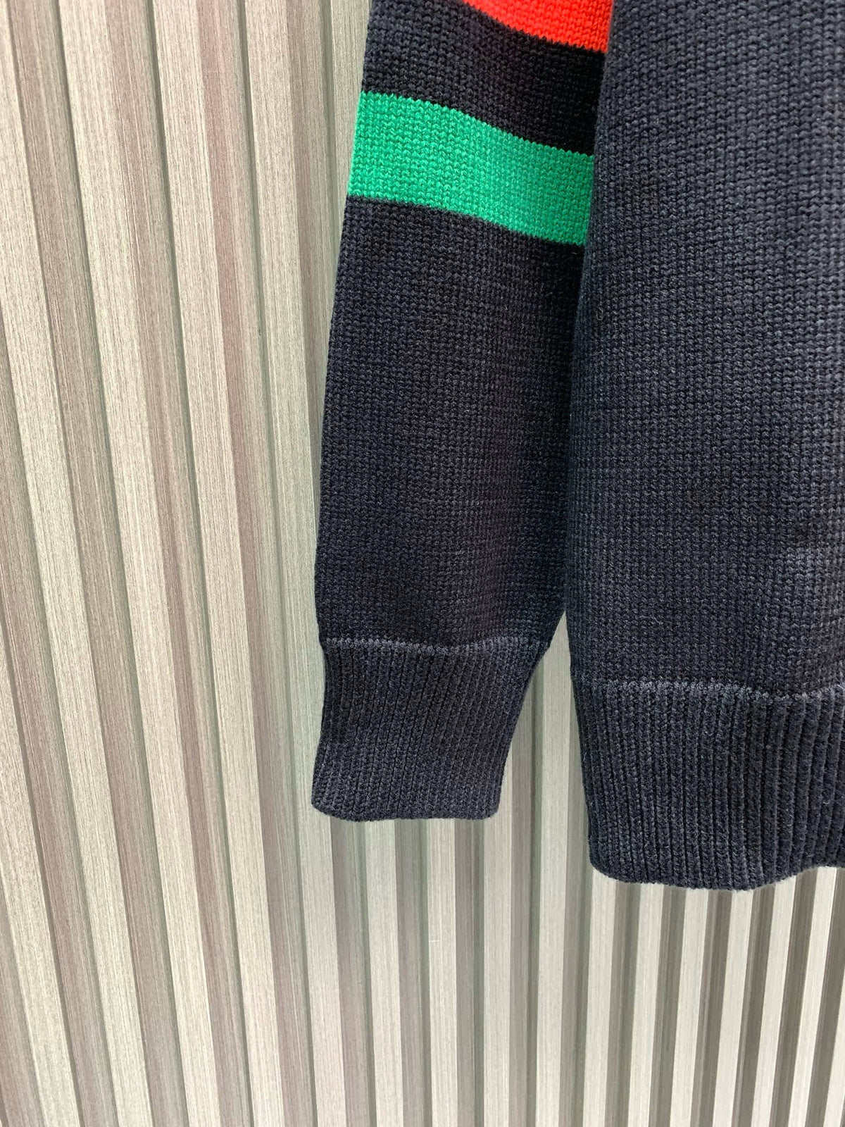Classic Fashion Sweater-1091