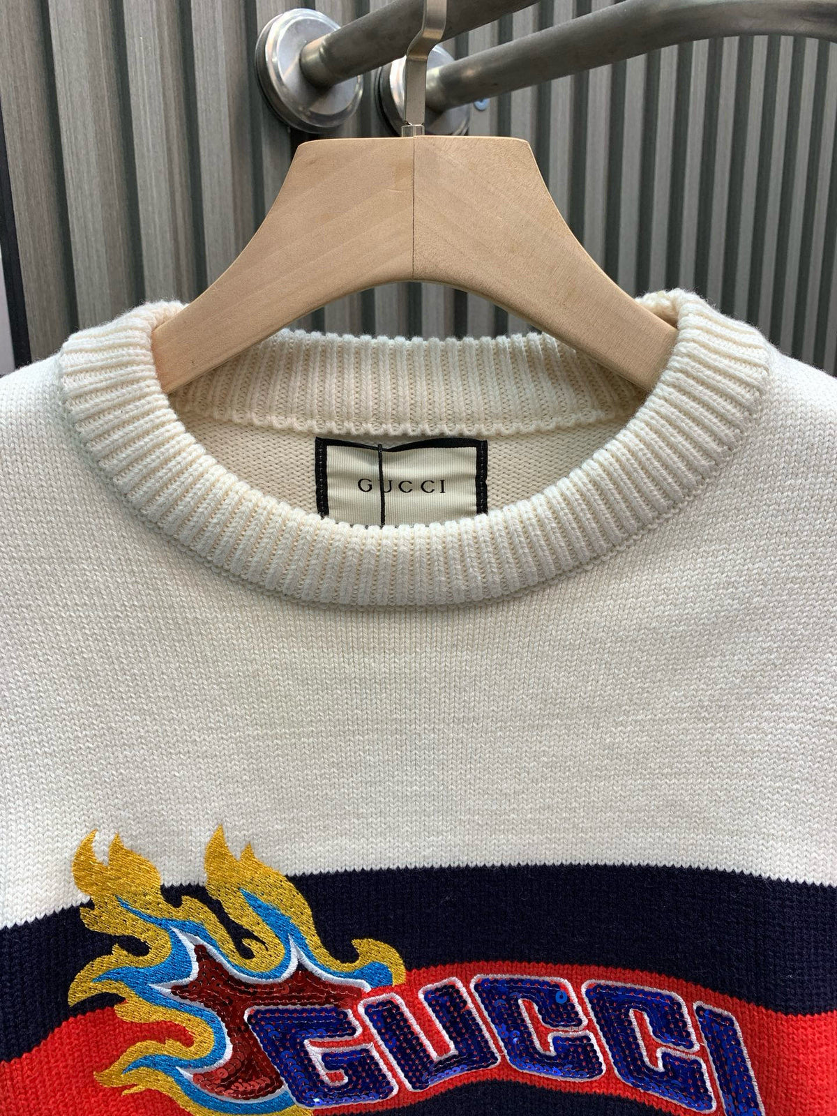 Classic Fashion Sweater-1098