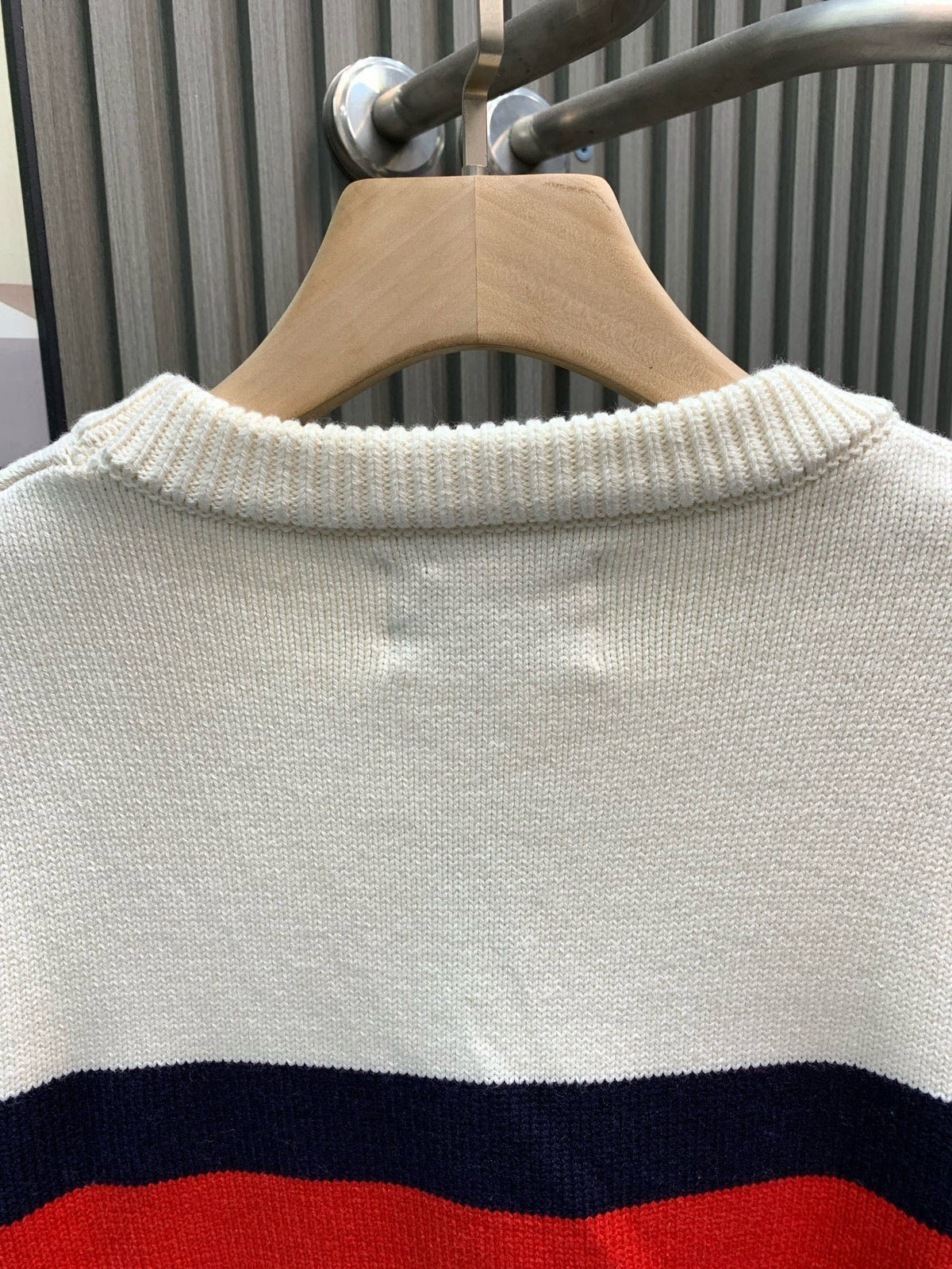 Classic Fashion Sweater-1098