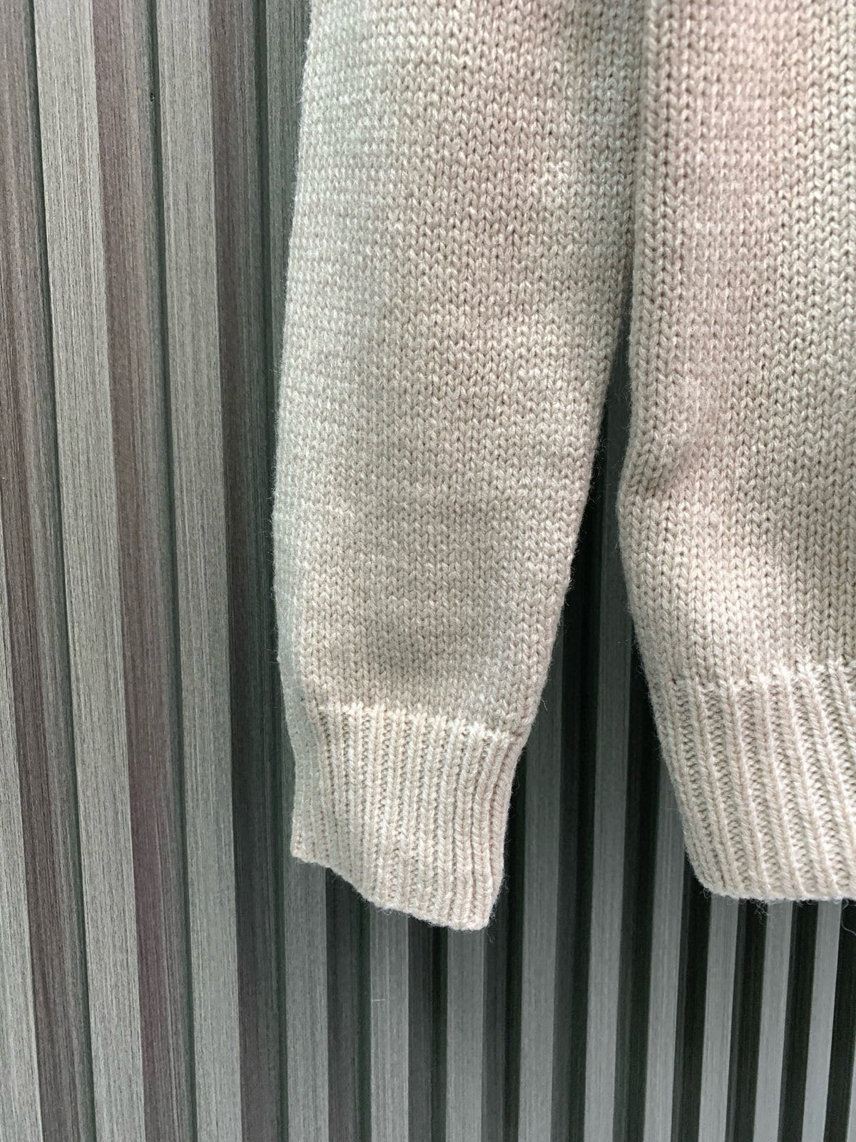 Classic Fashion Sweater-1106