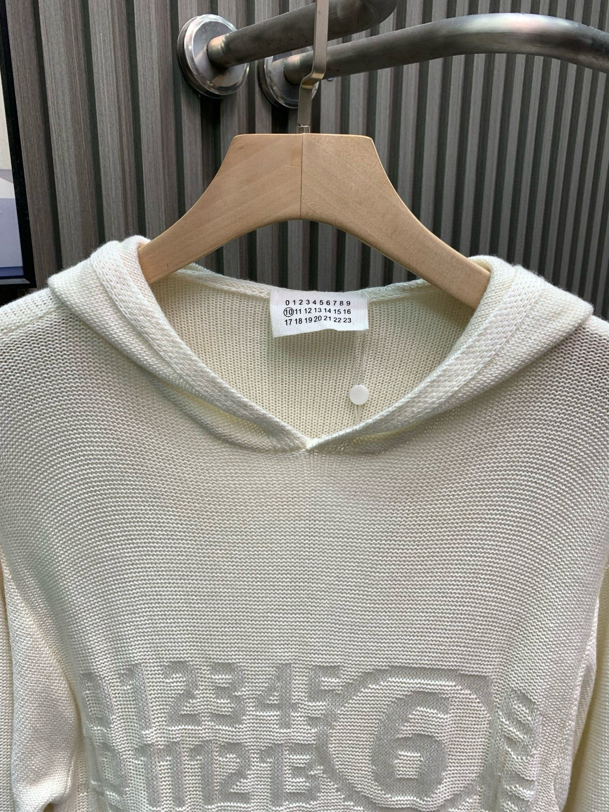 Classic Fashion Sweater-1115