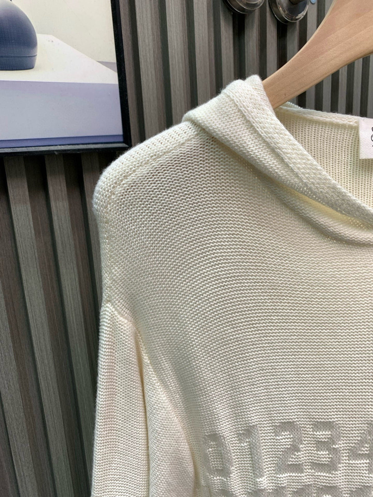 Classic Fashion Sweater-1115