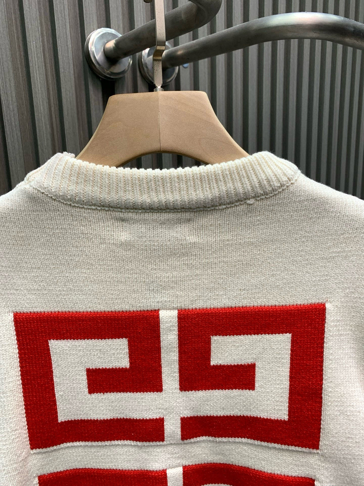 Classic Fashion Sweater-1119