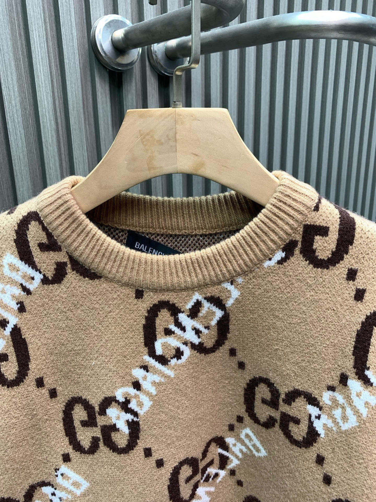 Classic Fashion Sweater-1122
