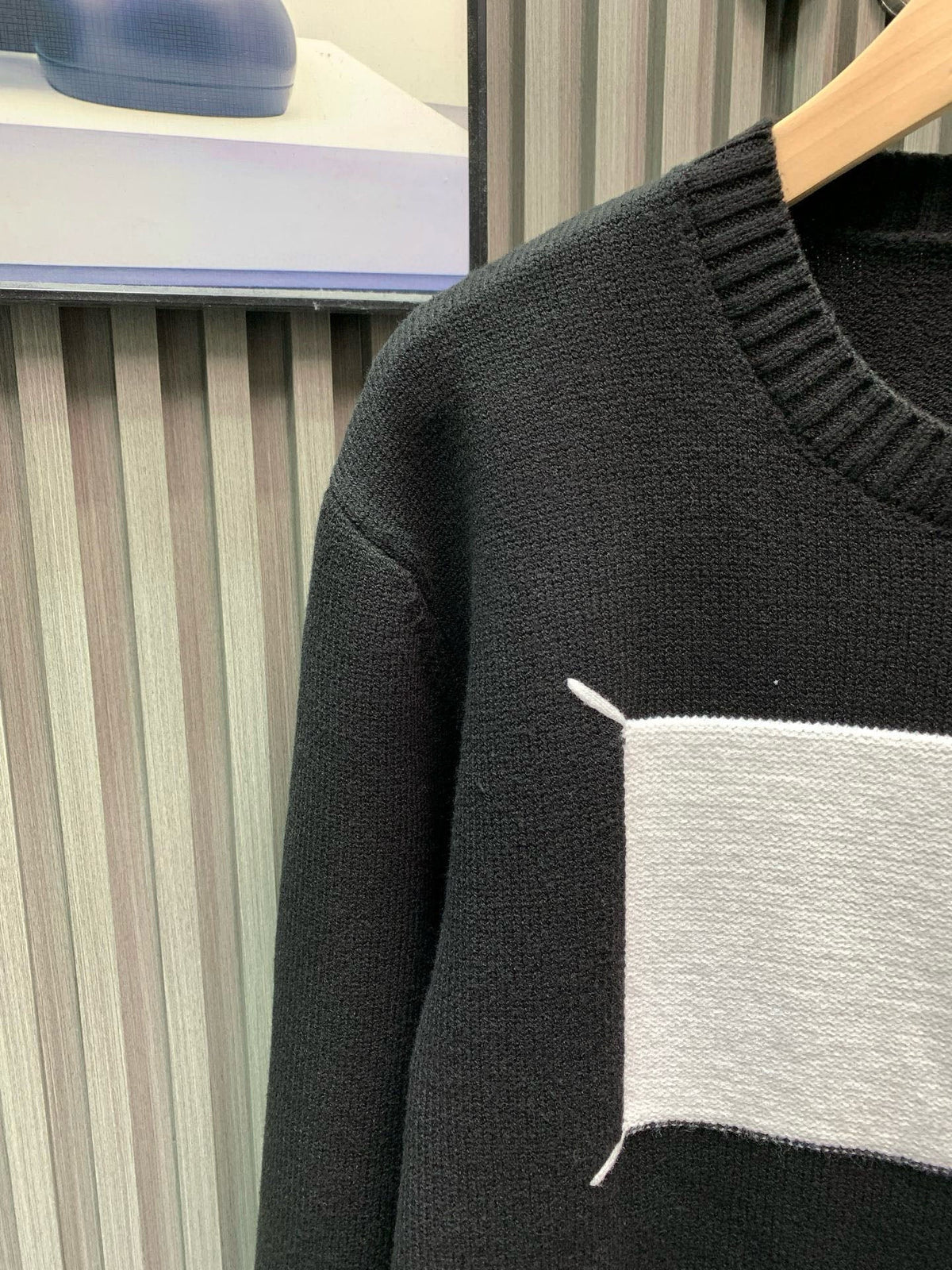 Classic Fashion Sweater-1123